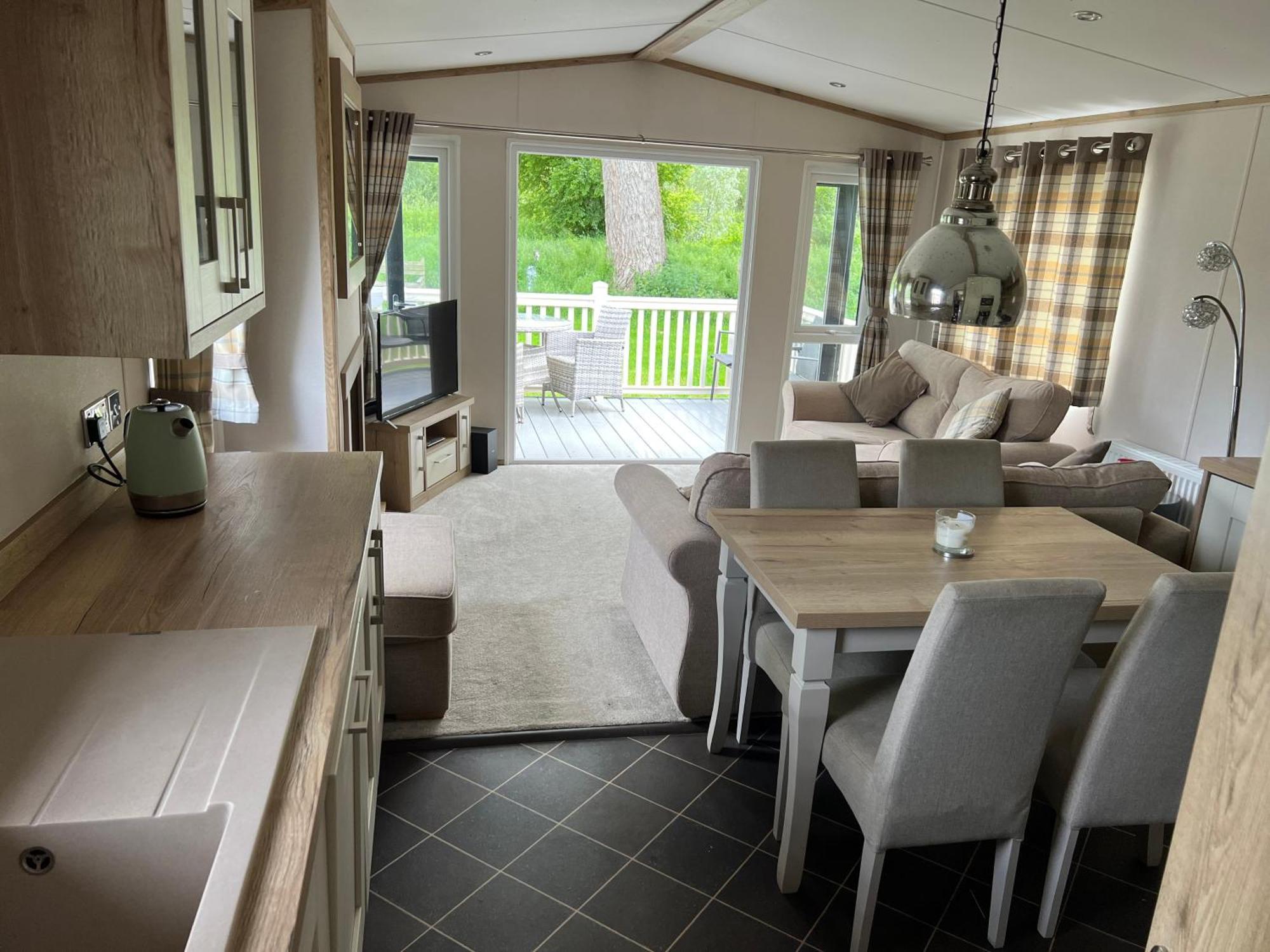 Family Fun Getaway Holiday Home 北安普敦 外观 照片